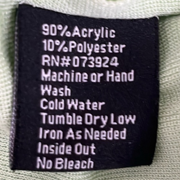 Misook Classic Knit Tank Top Scoop Neck Side Slit in Light Green - Size Medium - Picture 6 of 6